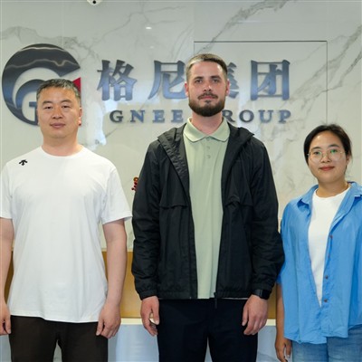 Belarusian Customer Visited Our Factory And Signed An Order For C11000 Copper...